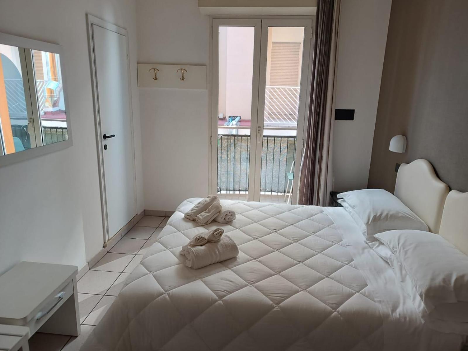 Hotel Berenice Rimini Eksteriør billede