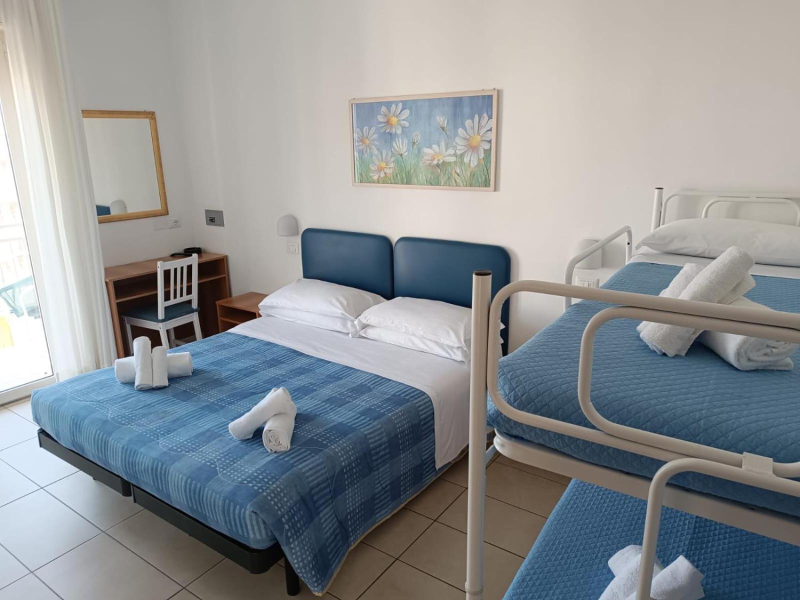 Hotel Berenice Rimini Eksteriør billede